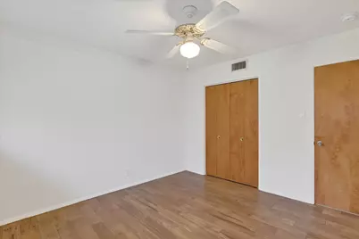 729 W Cheryl Avenue, Hurst, TX 76053 - Photo 27