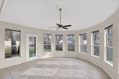 729 W Cheryl Avenue, Hurst, TX 76053 - Photo 9