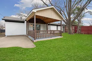 8842 Donnybrook Ln, Dallas, TX 75217 - Photo 23
