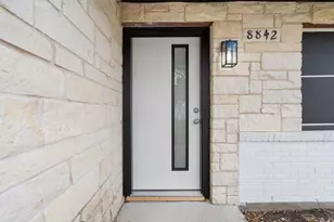 8842 Donnybrook Ln, Dallas, TX 75217 - Photo 3