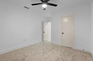 8842 Donnybrook Ln, Dallas, TX 75217 - Photo 19