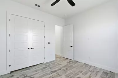 1024 Agnes North, Springtown, TX 76082 - Photo 29