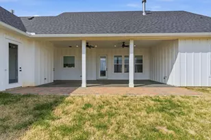 1024 Agnes N, Springtown, TX 76082 - Photo 35