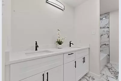 712 W Five Mile Parkway, Dallas, TX 75224 - Photo 21