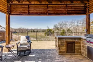 306 Hidden Creek Pkwy, Van Alstyne, TX 75495 - Photo 23