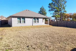 2020 Apalis Dr, Denton, TX 76205 - Photo 35