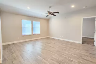 2020 Apalis Dr, Denton, TX 76205 - Photo 15