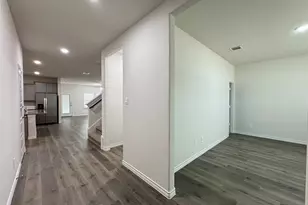 2901 Bald Eagle Blvd, Aubrey, TX 76227 - Photo 3