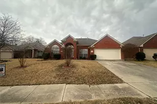 10107 Norman Ct, Irving, TX 75063 - Photo 5