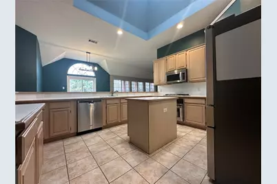 10107 Norman Court, Irving, TX 75063 - Photo 3