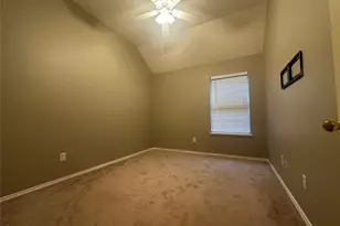 10107 Norman Ct, Irving, TX 75063 - Photo 19