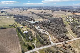 189 Co Rd 4767, Boyd, TX 76023 - Photo 37