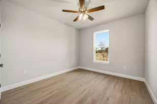 109 Vista Ridge St, Glen Rose, TX 76043 - Photo 25