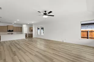 746 Grand Dl Dr, Lavon, TX 75166 - Photo 11