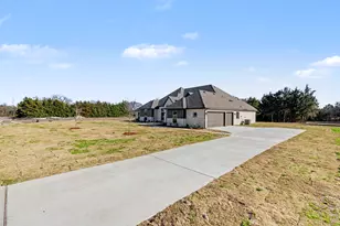7040 Southrock Rd, Midlothian, TX 76065 - Photo 3