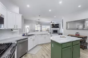 9716 Old Field Dr, McKinney, TX 75072 - Photo 11