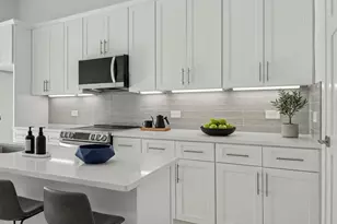 13351 Goodland St, Farmers Branch, TX 75234 - Photo 5