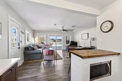 183 Seaside Drive, Gun Barrel City, TX 75156 - Photo 3