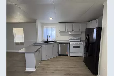 3601 Hedge Row Street, Granbury, TX 76048 - Photo 3