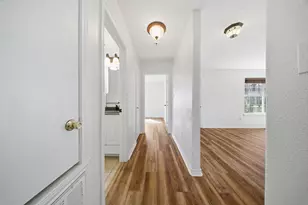 697 Co Rd 166, Whitesboro, TX 76273 - Photo 17