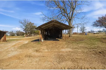 697 County Road 166, Whitesboro, TX 76273 - Photo 27