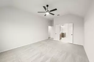 915 Madeline Ln, Cleburne, TX 76033 - Photo 13