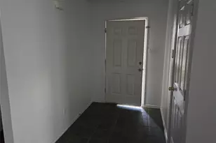 253 Pine Crest Dr, Justin, TX 76247 - Photo 5