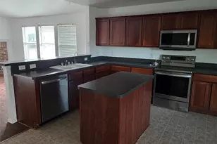 253 Pine Crest Dr, Justin, TX 76247 - Photo 7