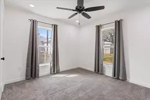 1309 W 10th St, McGregor, TX 76657 - Photo 23