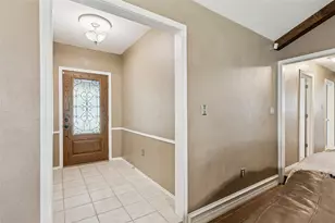 4911 Trails Edge Dr, Arlington, TX 76017 - Photo 5
