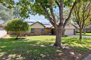 4911 Trails Edge Dr, Arlington, TX 76017 - Photo 3