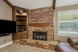 4911 Trails Edge Dr, Arlington, TX 76017 - Photo 7