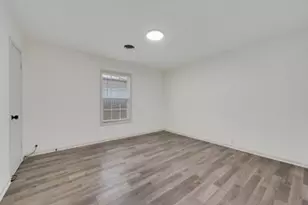 725 W Brock St, Denison, TX 75020 - Photo 9