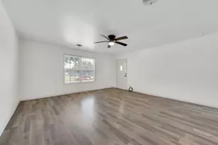 725 W Brock St, Denison, TX 75020 - Photo 7