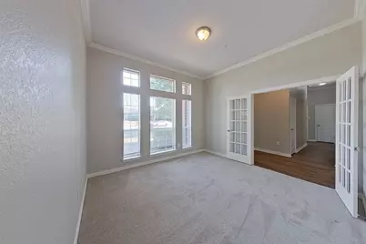 1362 Meadow Creek Drive, Lancaster, TX 75146 - Photo 17