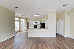 1362 Meadow Creek Dr, Lancaster, TX 75146 - Photo 7