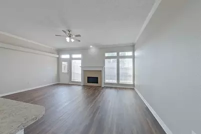 1362 Meadow Creek Drive, Lancaster, TX 75146 - Photo 5