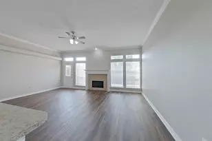 1362 Meadow Creek Dr, Lancaster, TX 75146 - Photo 5