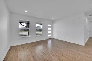 601 Valleyview St, Ferris, TX 75125 - Photo 11