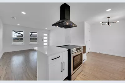 601 Valleyview Street, Ferris, TX 75125 - Photo 7