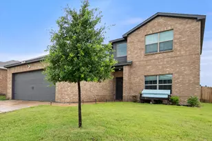 1947 Hollywood Dr, Seagoville, TX 75159 - Photo 1