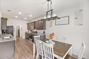 1947 Hollywood Dr, Seagoville, TX 75159 - Photo 9