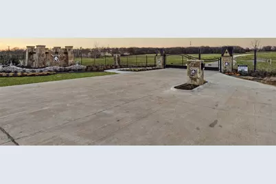 608 Wiesen Way, Bartonville, TX 76226 - Photo 3