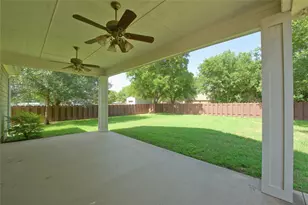 613 N Main St, Muenster, TX 76252 - Photo 29