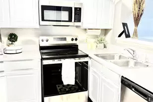 2309 Balsam Dr, Arlington, TX 76006 - Photo 3