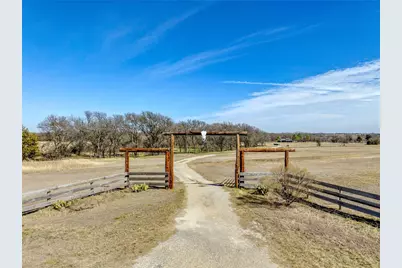 3182 Lovers Leap Lane, Gunter, TX 75058 - Photo 1