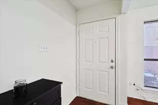 2320 Carol Good Ln, Carrollton, TX 75006 - Photo 3