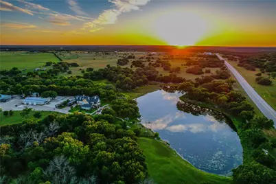 17309 N Highway 6, Valley Mills, TX 76689 - Photo 3
