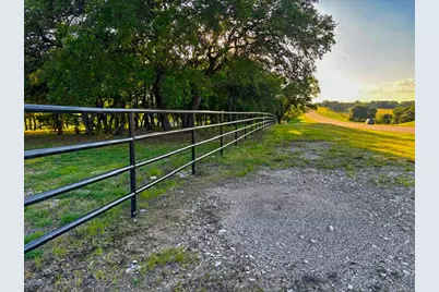 17309 N Highway 6, Valley Mills, TX 76689 - Photo 39