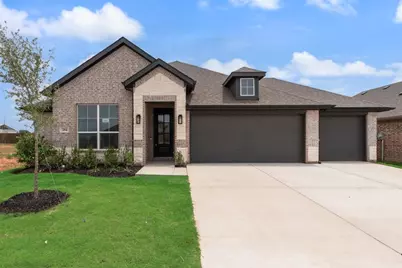 284 Coronado Court, Granbury, TX 76048 - Photo 1